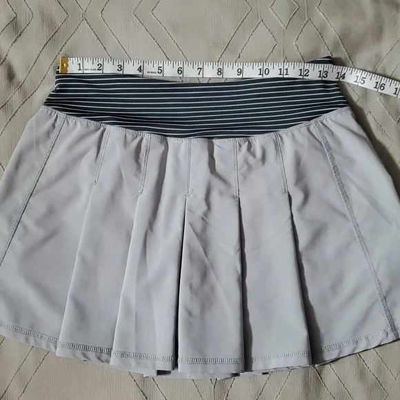 Kyodan Gray and Pink Women's Active Pleated Skort Size Medium - Picture 6 of 7
